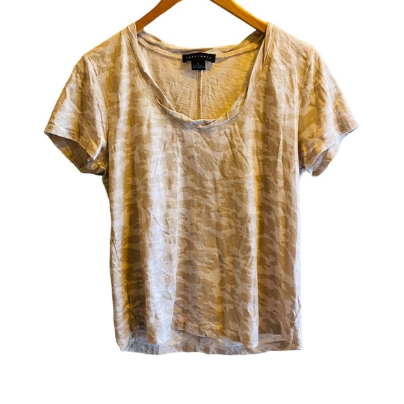 Sanctuary Tops - SANCTUARY Tan Camo Scoop Neck T Shirt